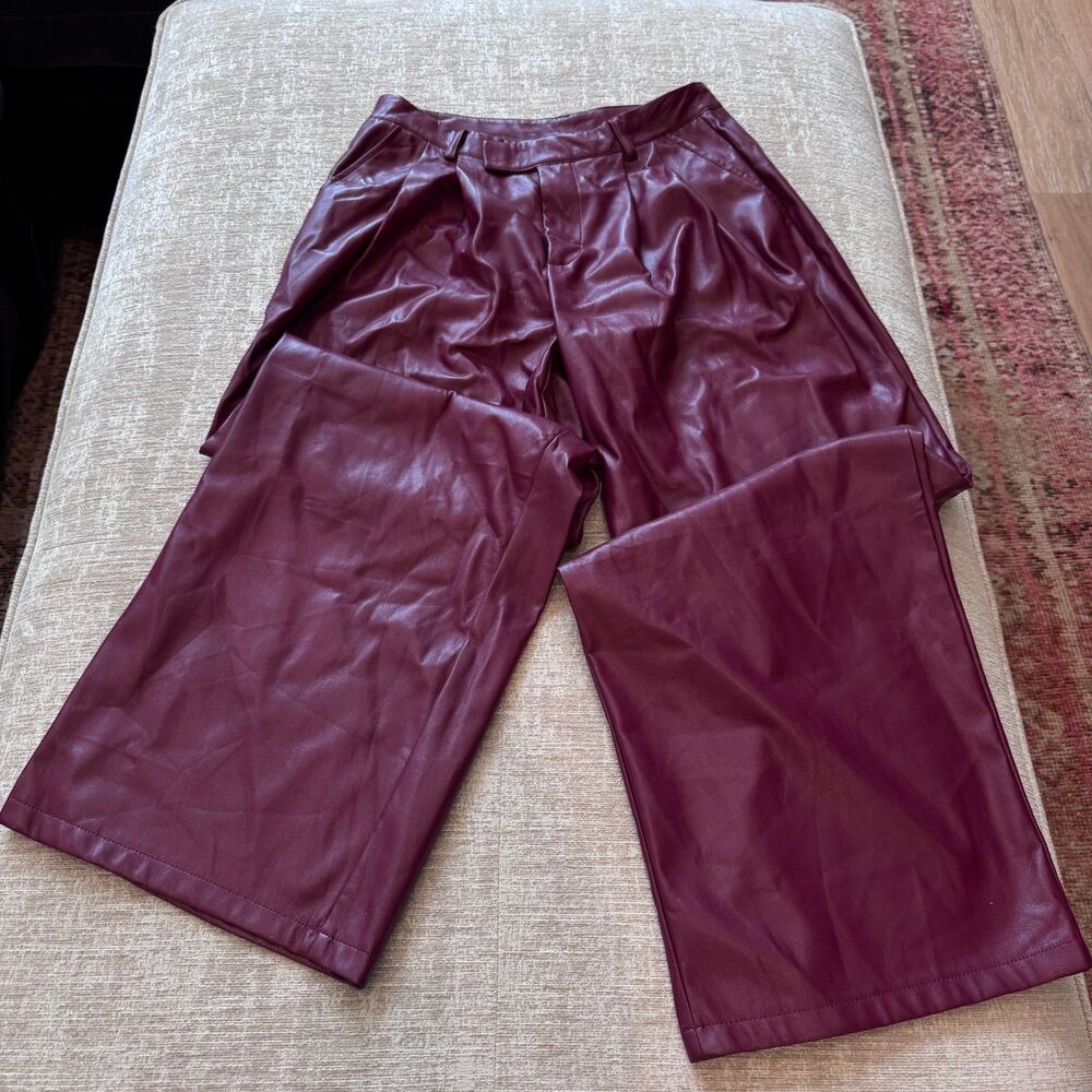 Forever 21 Wide Leg, High Rise Faux Leather Burgundy Pants Sz M